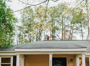 2202 Brewer St, Raleigh, NC 27608