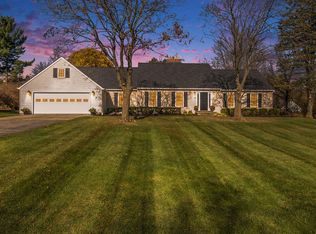 1115 Dye Krest Dr, Flint, MI 48532