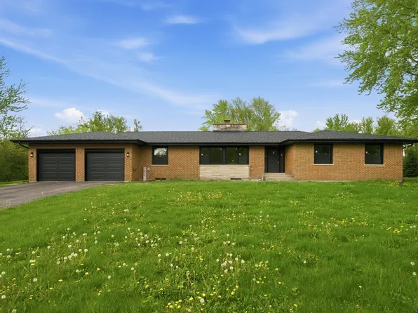 27637 W Vista Ln, Lake Barrington, IL 60010