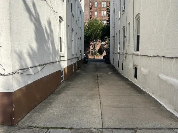 7615 21st Avenue image 4 of 4