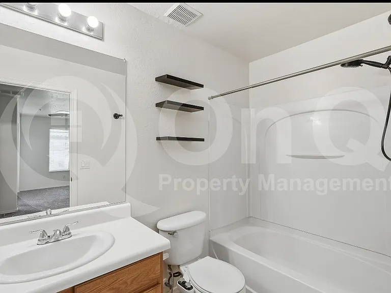 161 W Campbell Ct — Photo 22