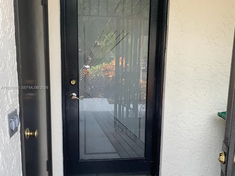 7805 SW 102nd Pl #7805 — Photo 2