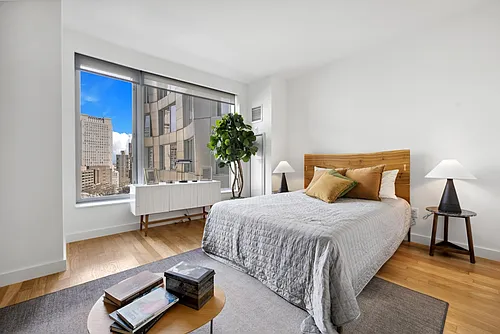 8 Spruce St #19U Photo 1