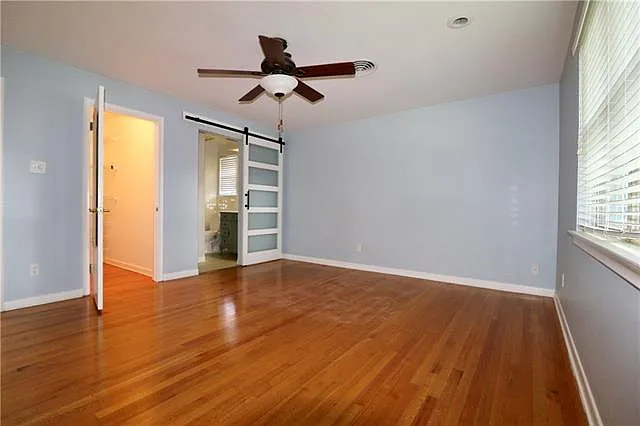 3404 Ferran Dr — Photo 2