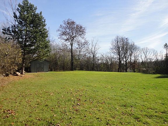 4th image of 454 Herford Dr