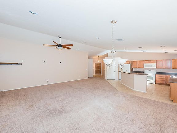 5th image of 4000 E Shadow Branch Dr