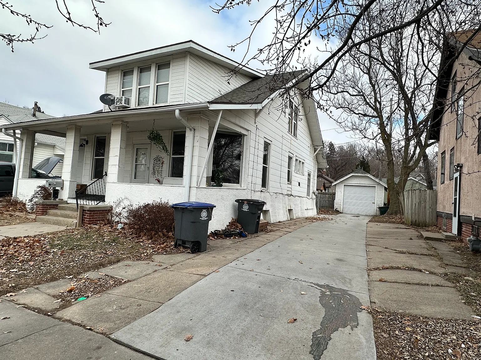 2 bed, 900 sqft, $1,100 — Photo 2