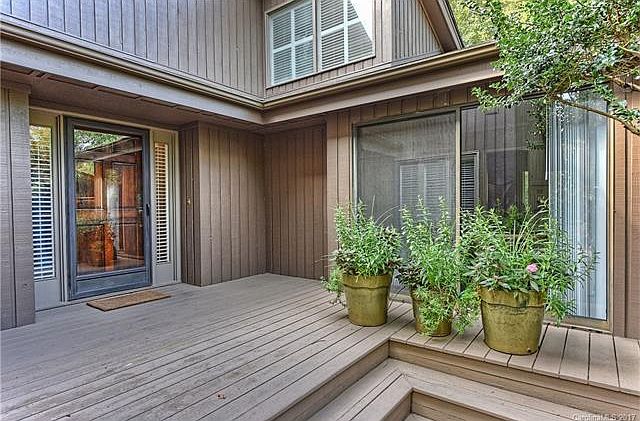 1st image of 5020 Sunningdale Ct #17