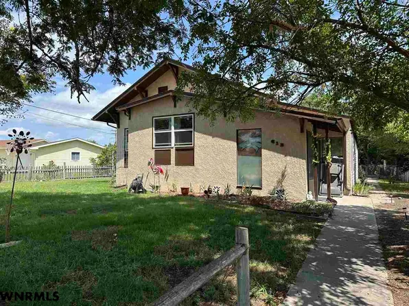 613 Center Ave, Morrill, NE 69358