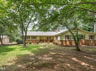 311 Pine Grove Dr, Locust Grove, GA 30248
