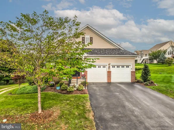 525 McElree Ln, Coatesville, PA 19320
