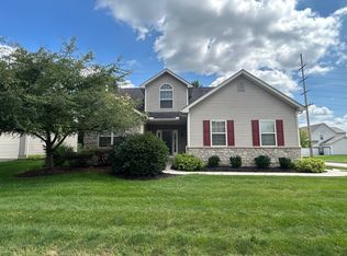 39 Village Green Dr, Westerville, OH