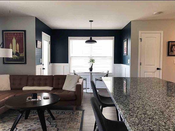 5th image of 147 Blackman St