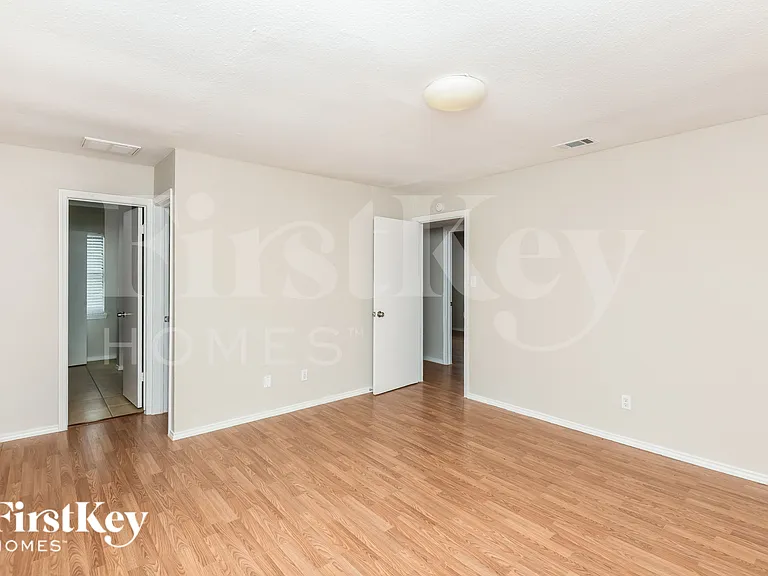 7700 Castillo Rd — Photo 10