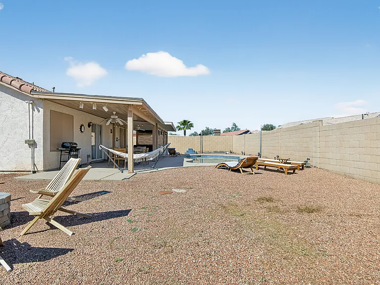1682 E Kielly Ln — Photo 43