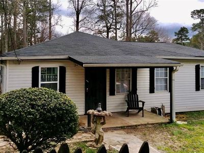 126 Brooks Dr, Fairburn, GA, 30213