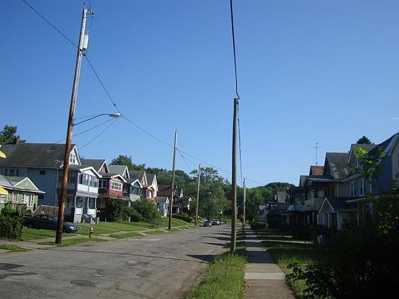 2nd image of 3110 E 102nd St