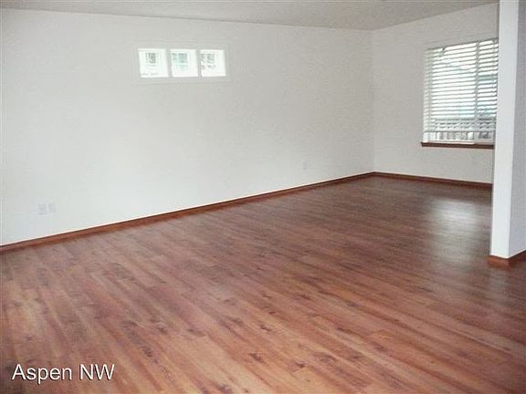 4th image of 19517 25th Street Ct SW