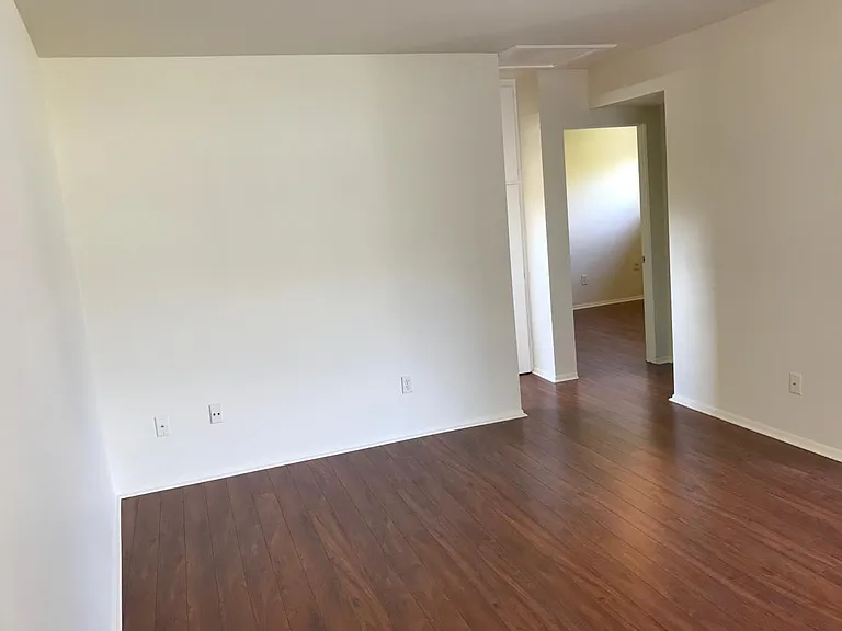 1855 Yosemite Dr #6 — Photo 10