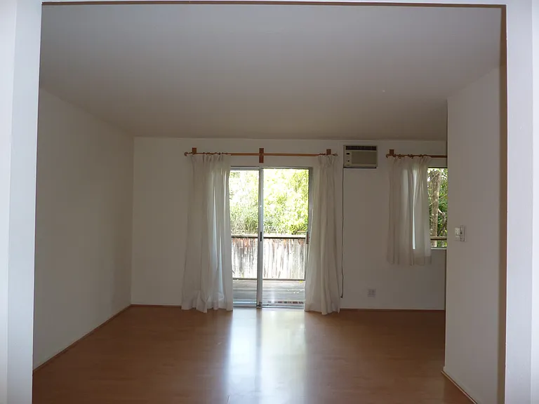 1144 Edwards St #D — Photo 10