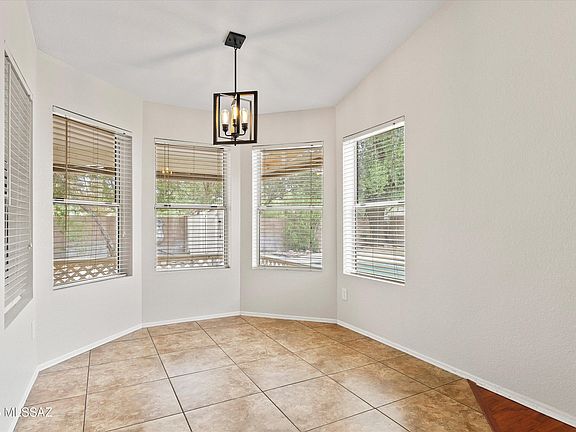 3rd image of 1626 W Duskfire Pl