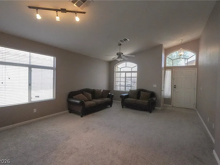 9000 Tiger Shale Way — Photo 4