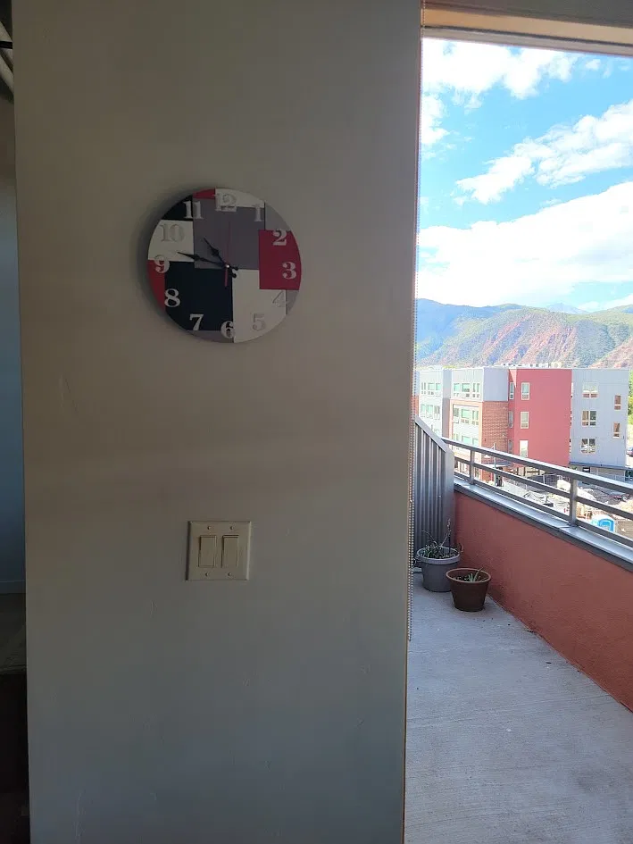 2 bed, 1038 sqft, $5,100 — Photo 1