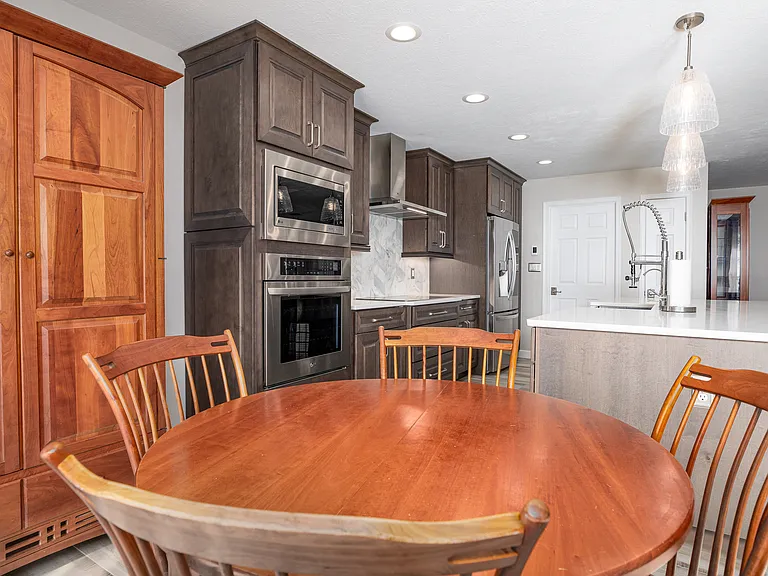 602 Sycamore Rd — Photo 8