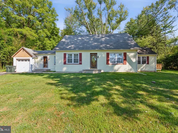 3649 Humpton Rd, Downingtown, PA 19335