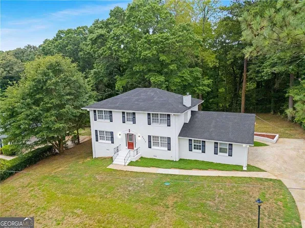 4373 Buckingham Cir, Decatur, GA 30035