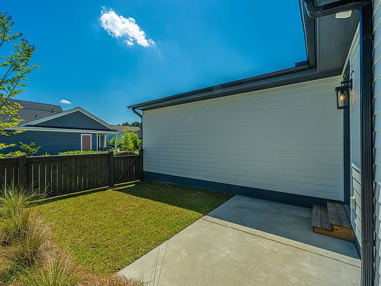 163 Pocket Bend Cir — Photo 23