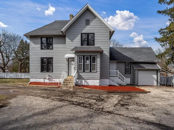 1723 School St, Rockford, IL 61101