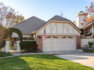 2189 Paris Cir, Upland, CA 91784