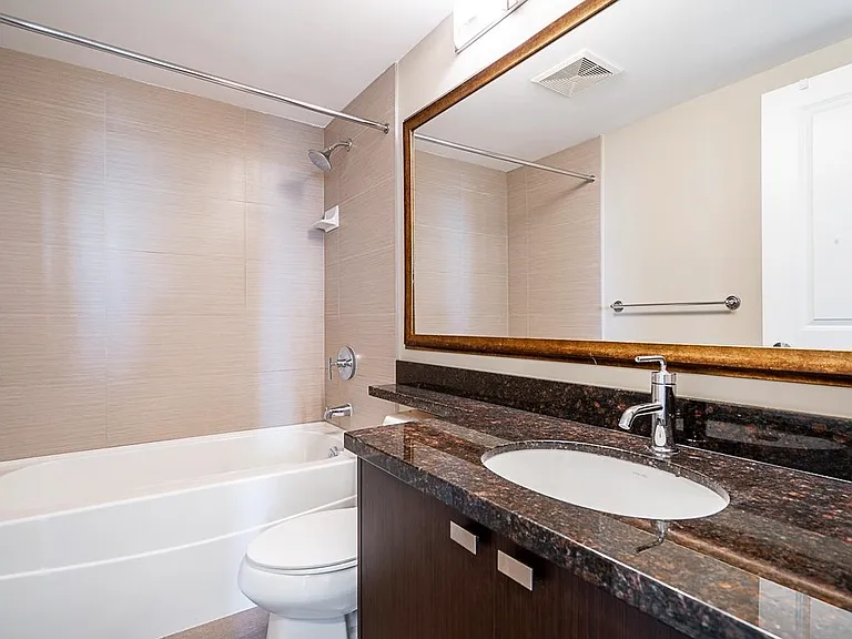 888 Carnarvon St #2610 — Photo 4