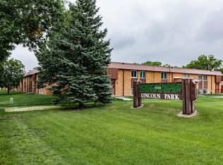 3250 15th Ave S APT 2, Fargo, ND 58103
