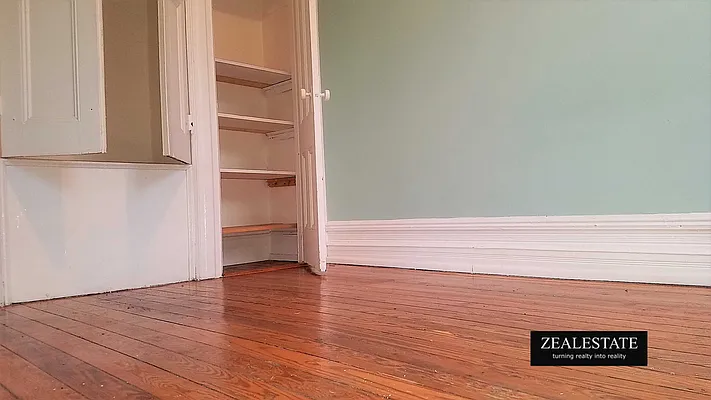 Rented by ZealEstate Group Inc | media 29