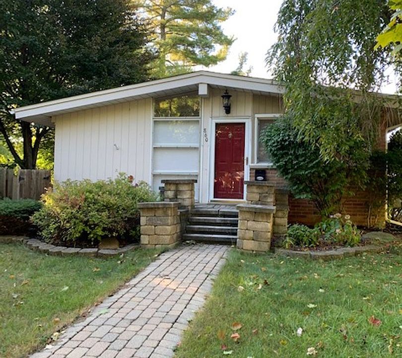1st image of 860 Allen Dr
