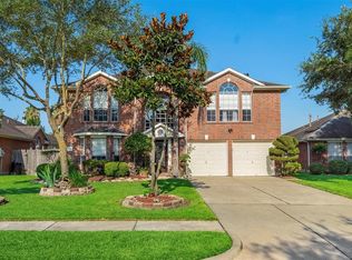 3310 Cherrybark Oak Dr, Houston, TX 77082