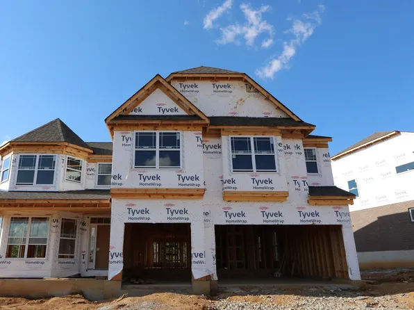 4908 Shadow Hawk Dr, Cincinnati, OH 45247
