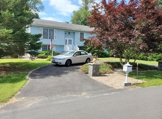 60 Forest Dr, Wurtsboro, NY 12790