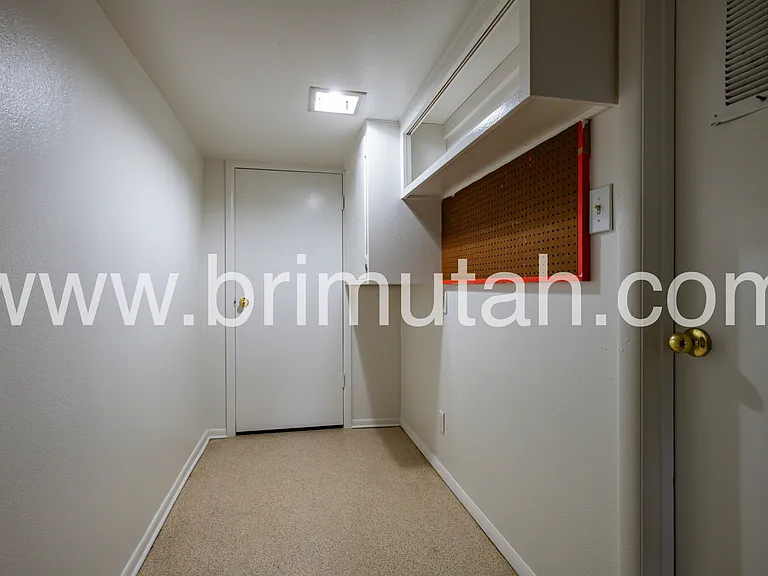 4456 S Albright Dr — Photo 23