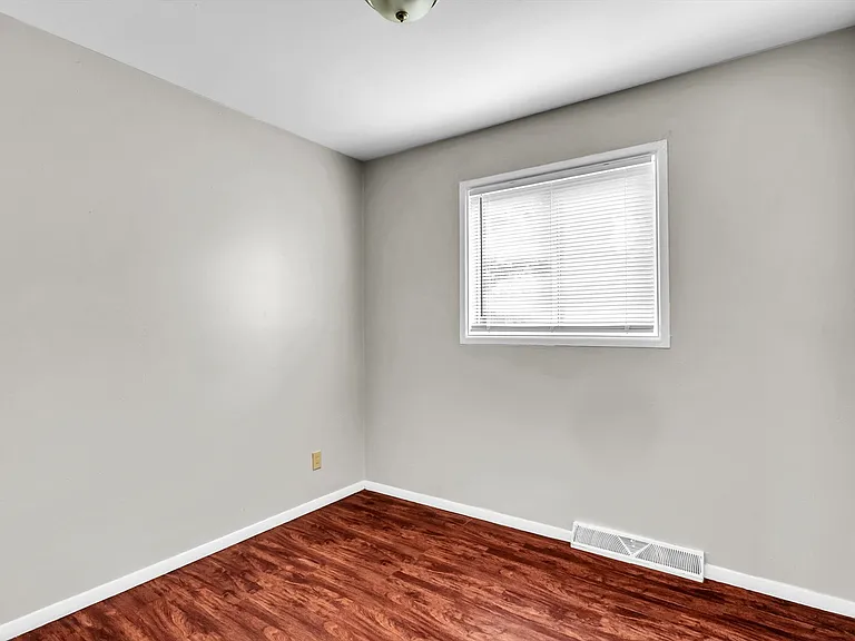 1208 Congress Ave — Photo 16