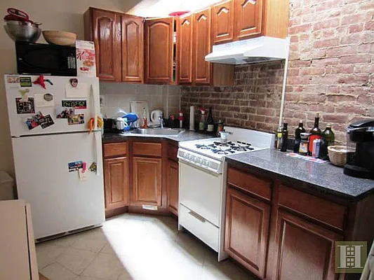Rented by Halstead Real Estate | media 77