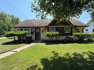 4368 Brockley Ave, Sheffield Lake, OH 44054