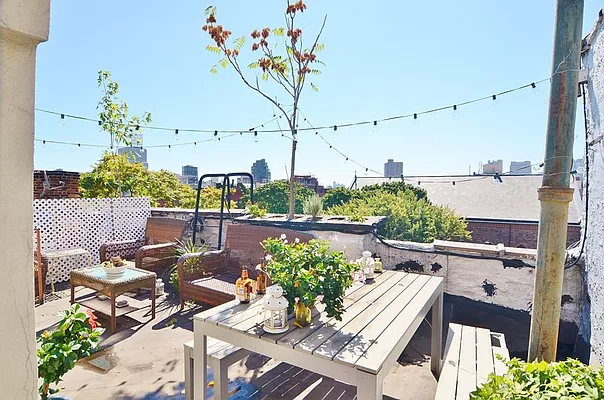 Rented by Park Property Advisors | media 22