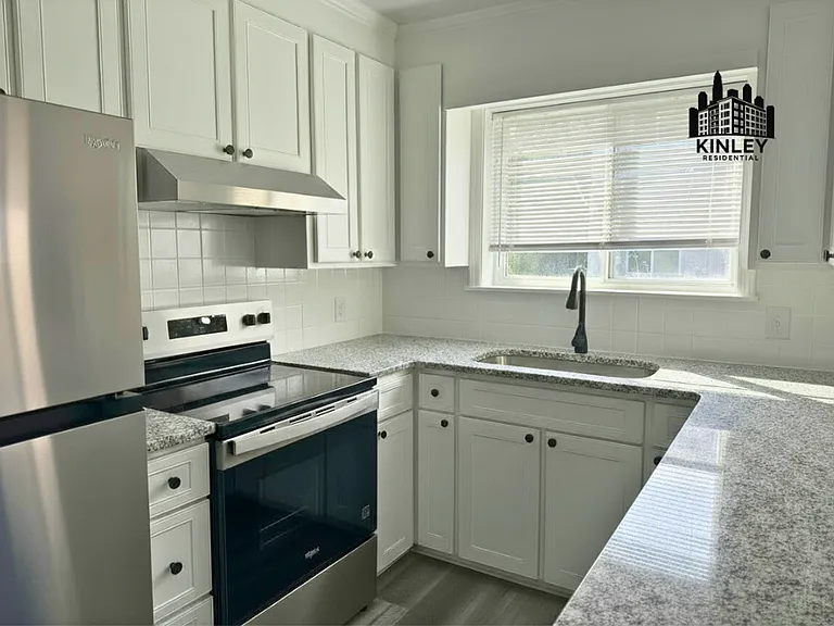 Clemmons Village Apartments — Photo 14