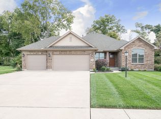 9474 Paragon Mills Ln, Washington Township, OH 45458