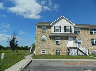 32 Cotswood Ct, Smyrna, DE 19977