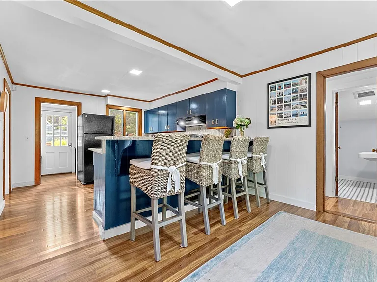 44 Stetson Pl — Photo 16