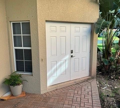 4th image of 9139 Spring Mountain Way